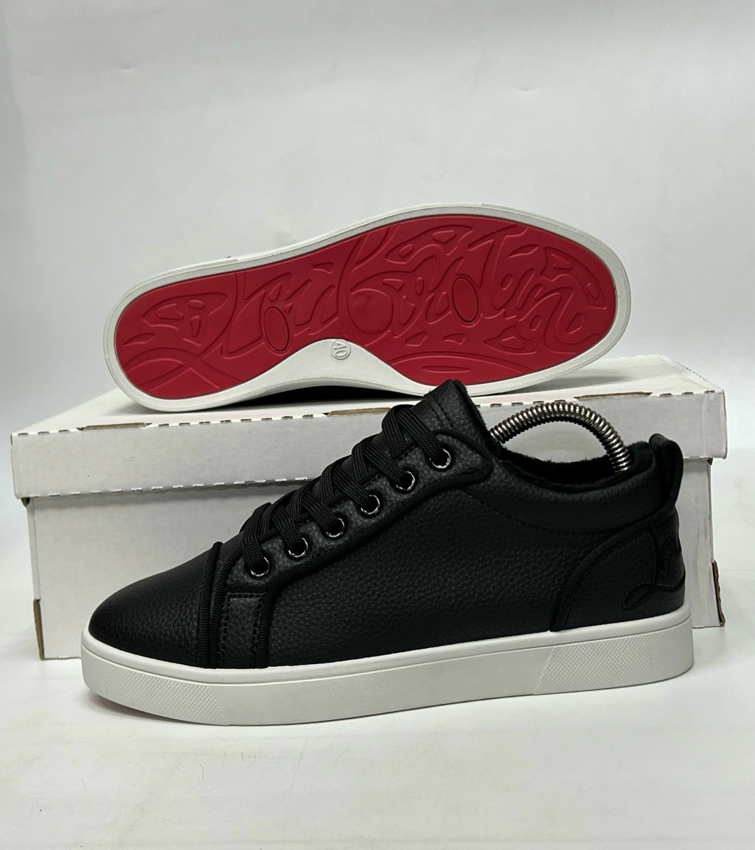 ,кожаные кроссовки,кожаные кеды,кеды прада мужские,низкие кроссовки