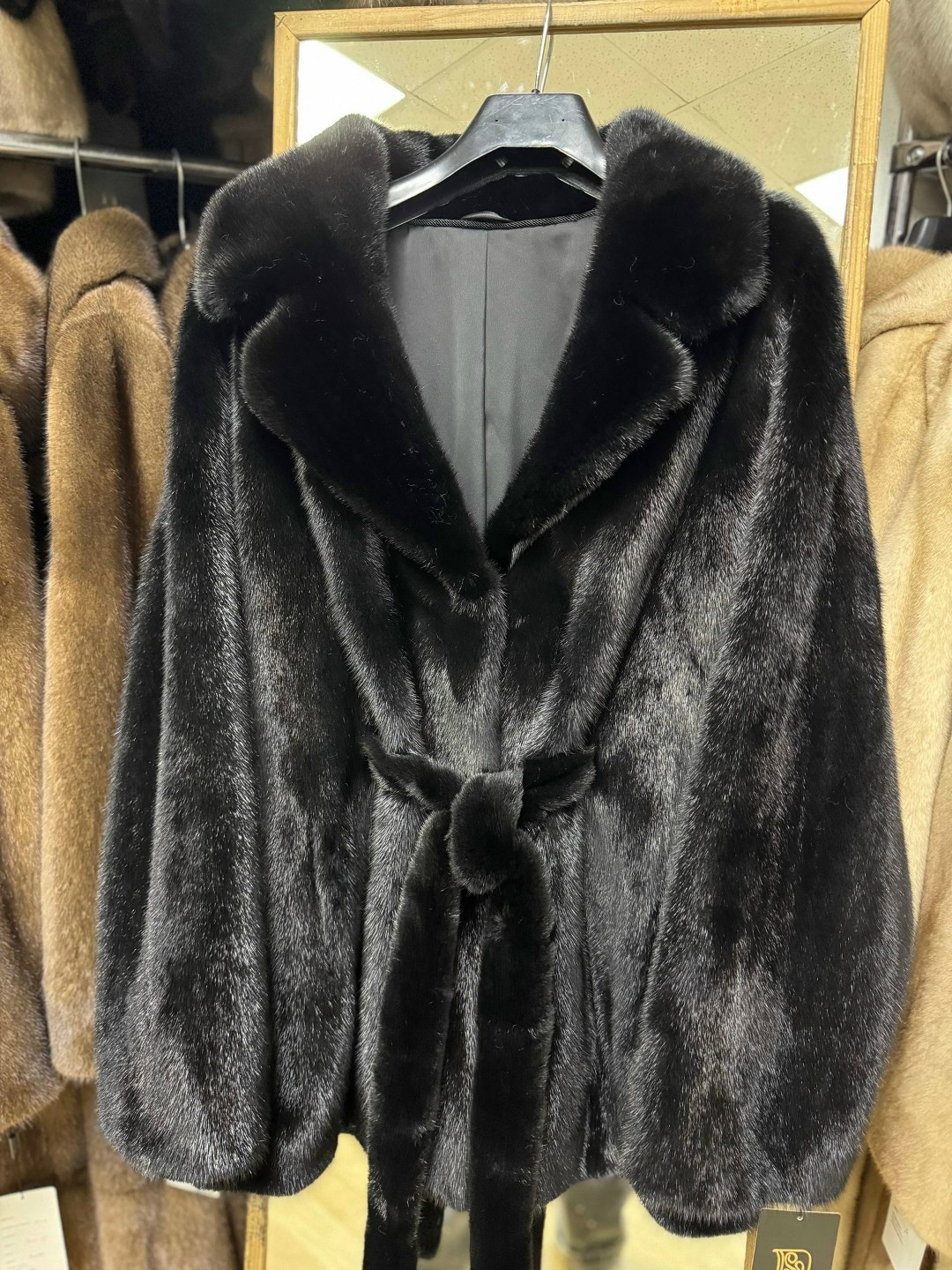 шуба норковая,шуба норка,шуба норковая с капюшоном,норковая шуба автоледи,шуба из норки