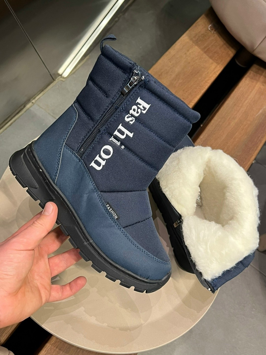 ,прада дутики женские зимние,зимние женские дутики,дутики детские зимнее,детские дутики