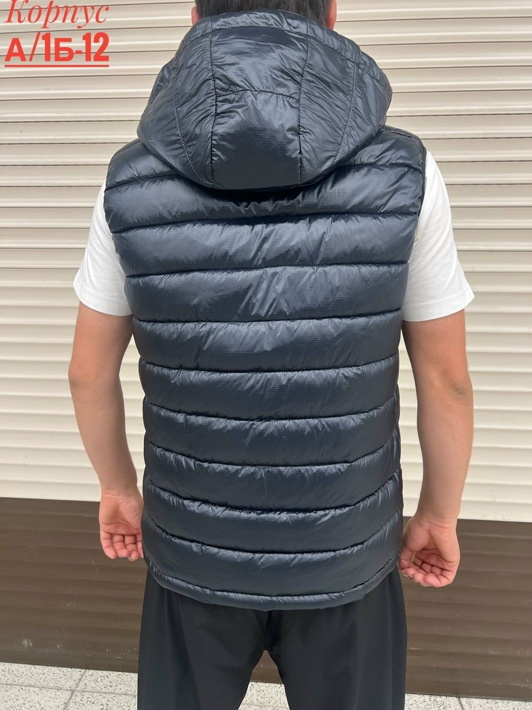 жилетки мужские,жилет мужской,жилет безрукавка,жилет,жилет утепленный мужской