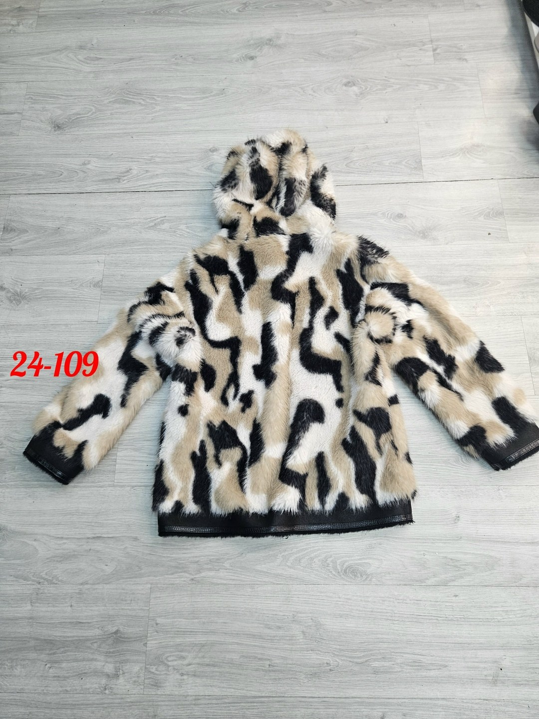 дубленка женская,дубленка женская зимняя,дубленка женская с капюшоном,стильная дубленка,короткая дубленка