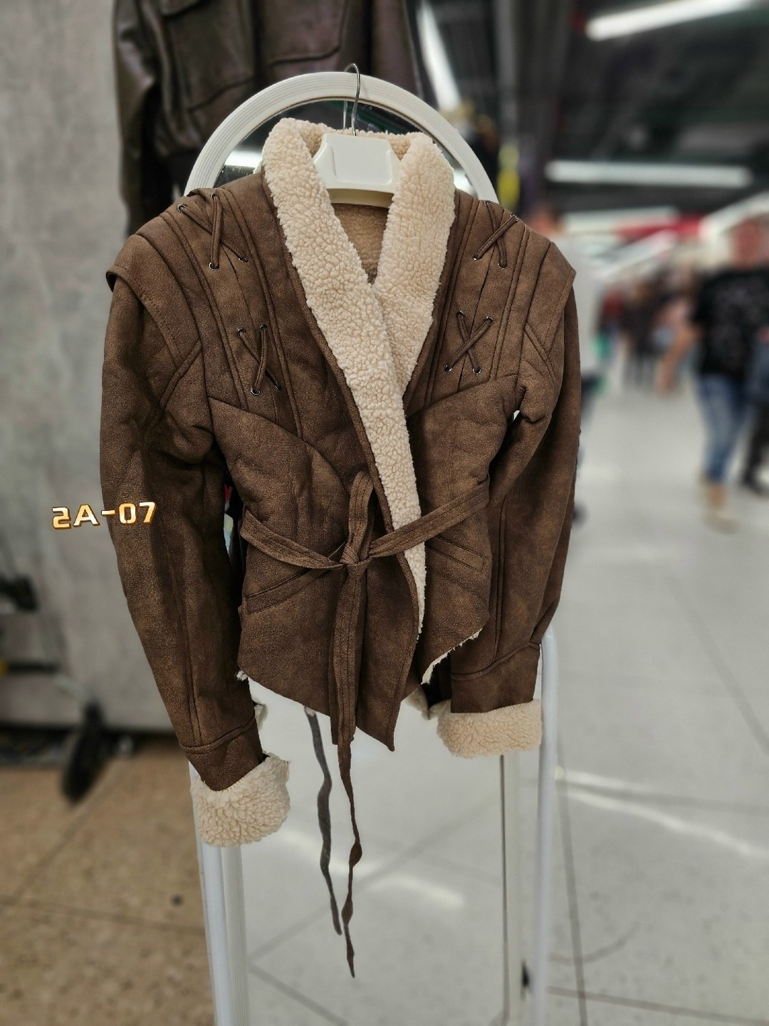 дубленка женская,стильная дубленка,укороченная дубленка,дубленка женская зимняя,комбинированная куртка