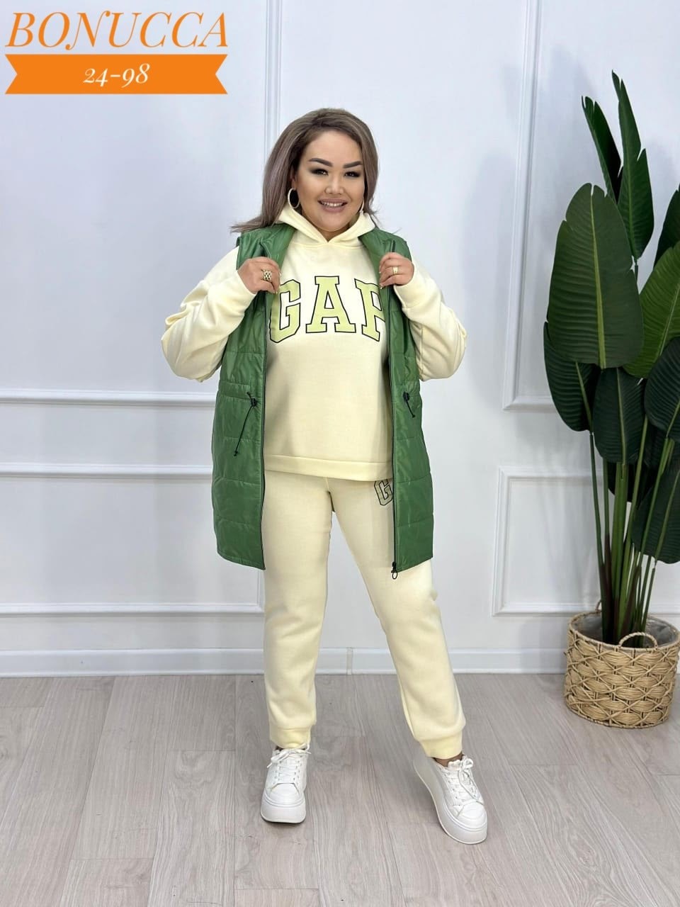 костюм женский тройка,спортивные костюмы женские,женские жилеты,жилет,женские жилетки