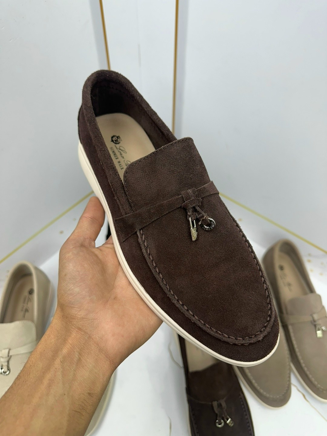 ,лоферы loro piana женские,лоферы loro piana,лоферы бежевые замшевые, повседневные