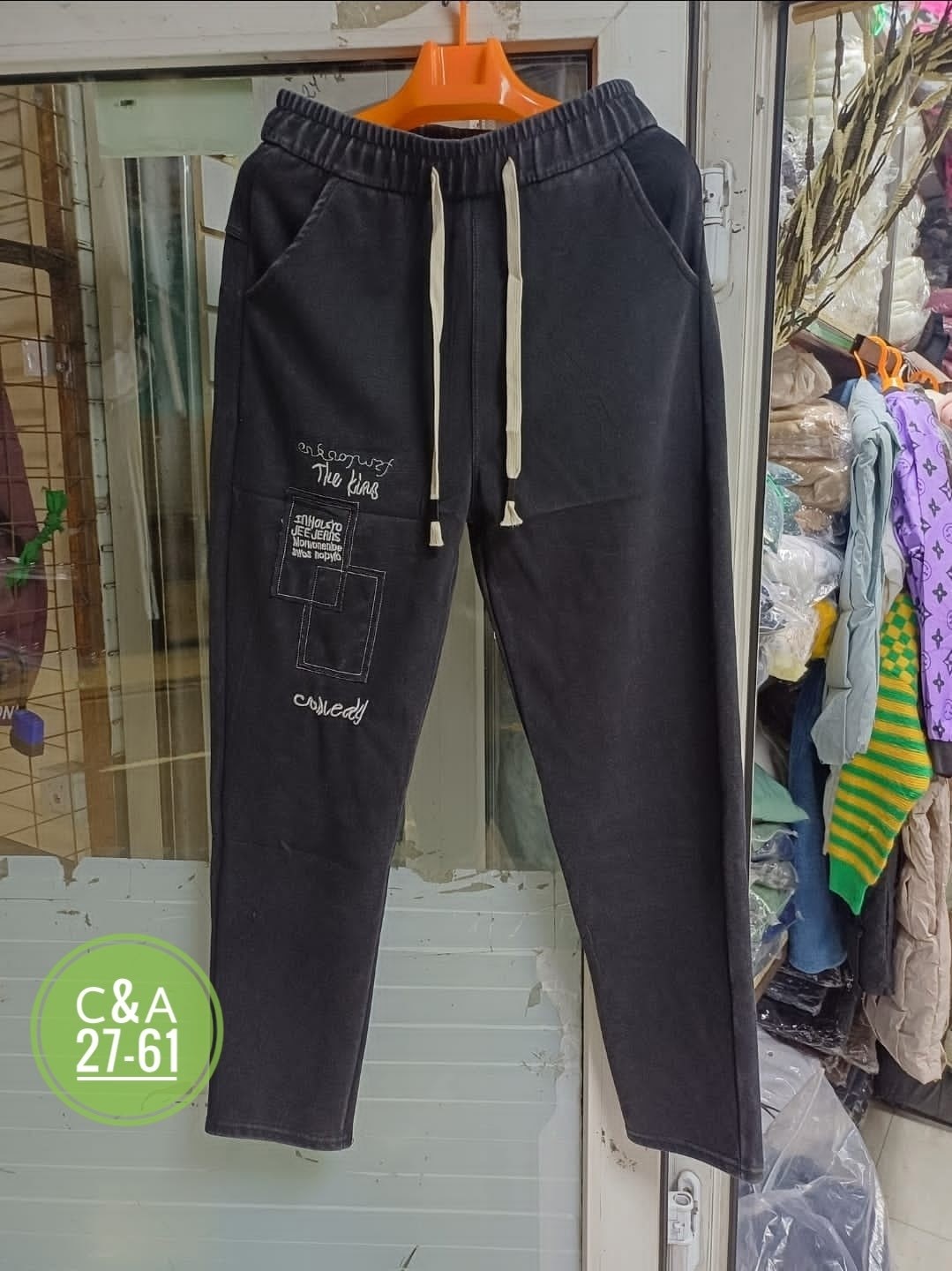 брюки женские джоггеры утепленные с начесом,брюки джоггеры утепленные с начесом спортивные,женские джоггеры,брюки женские джоггеры,женские спортивные брюки джоггеры