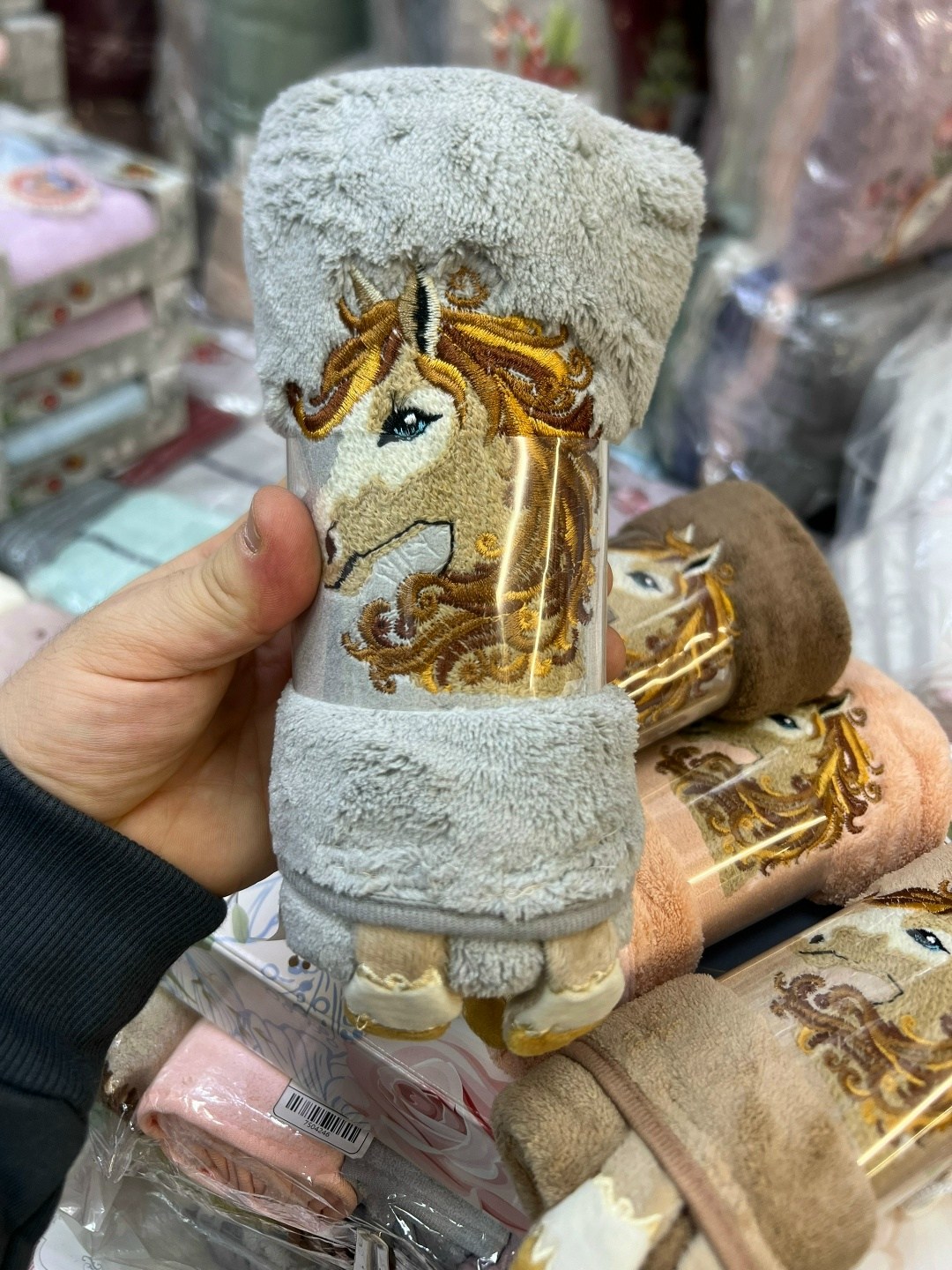 перчатки модные,теплые зимние перчатки,зимние женские перчатки,перчатки зимние,теплые перчатки