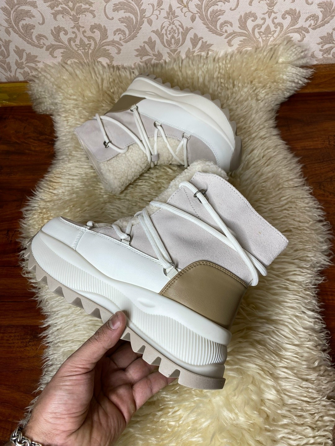 ,дутики зимние женские,зимняя женская ,зимние дутики,ботинка женские зимние