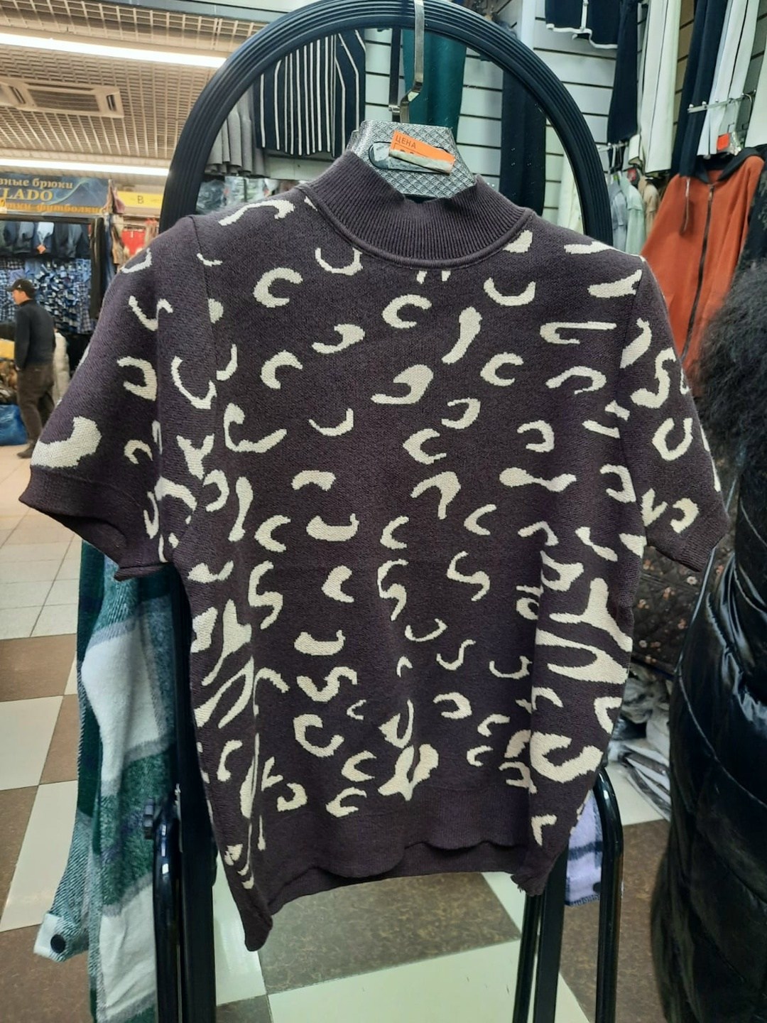 стильная кофта,стильная футболка,футболка женская,свитшот женская,женская кофта