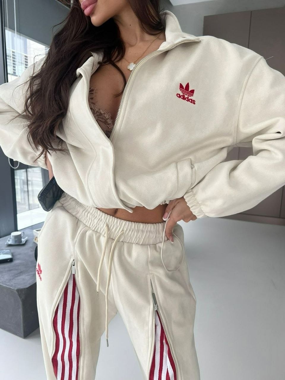 костюмы спортивные женские,стильные костюмы,спортивные костюм,женские костюмы,стильные женские костюмы