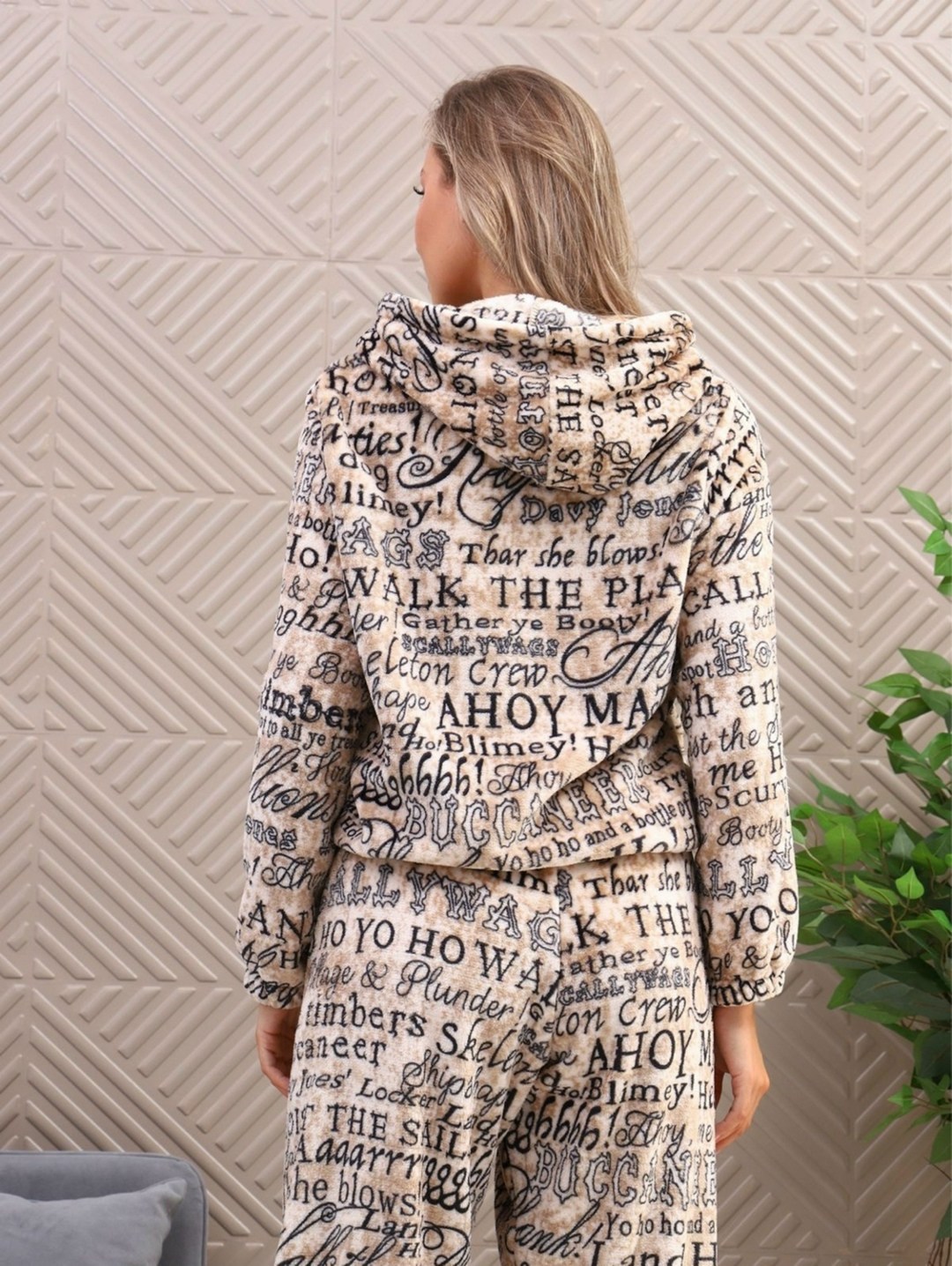 костюм женский,трикотажные костюмы,костюм женский домашний,трикотажные костюмы женские,домашние костюмы