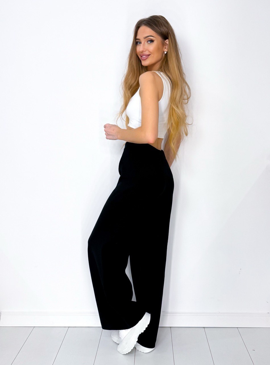 трикотажные костюмы,спортивные костюм,костюмы двойки,женские спортивные костюмы,штаны и кофта