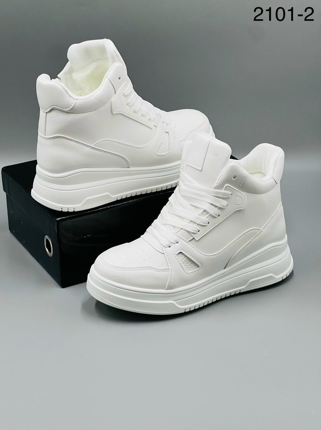 высокие белые кроссовки женские прада,кроссовки женскиe,кроссовки высокие женские,белые кроссовки женские,кроссовки женские зимние