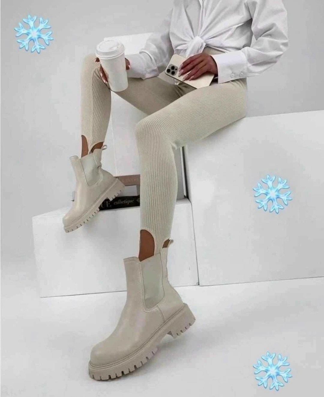 женские легинсы,стильные женские ботинки челси,женские леггинсы,легинсы в рубчик бежевые, женская