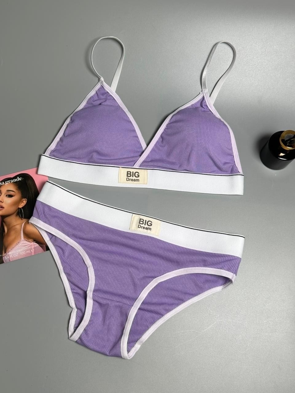 женский комплект нижнего белье,комплект нижнего белья,комплект белья женский,нижнее белье женский,нижнее белье комплект спортивное