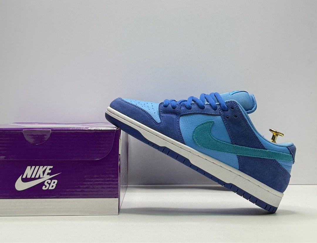 кроссовки nike sb dunk low,кроссовки nike sb dunk low blue raspberry,nike sb dunk low blue raspberry,кроссовки nike dunk low pro sb,nike dunk sb low