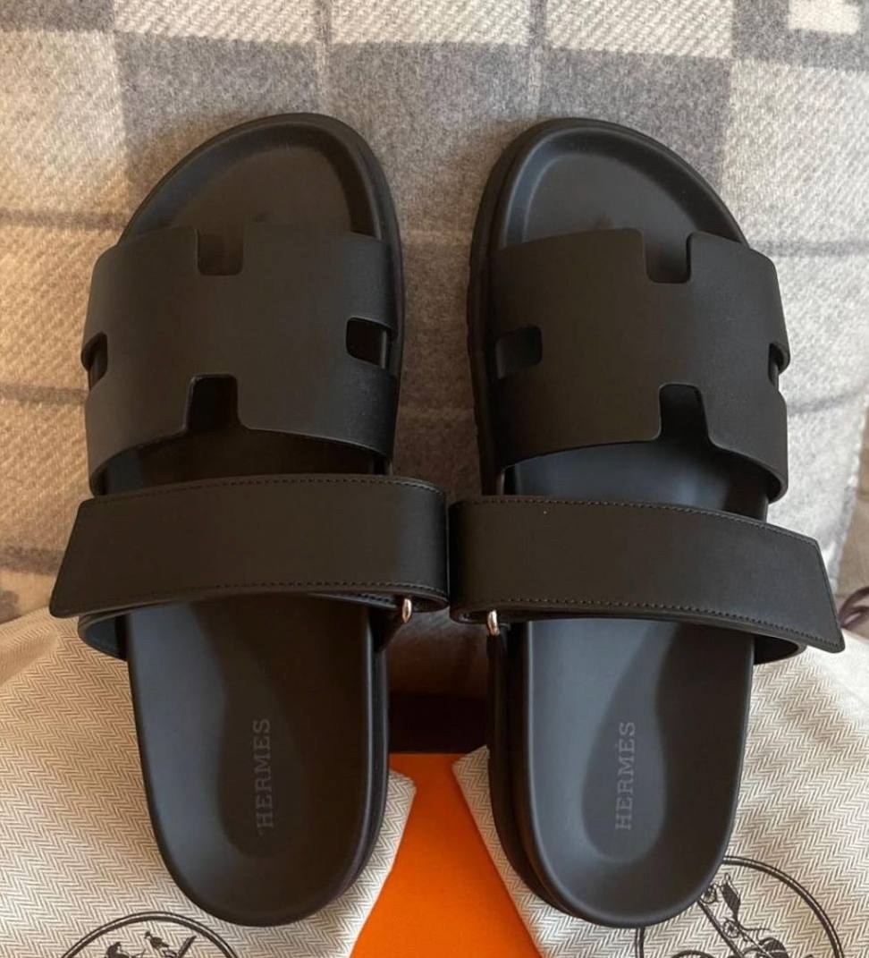 ,мужские шлепанцы,кожаные шлепанцы,сандалии эрмес сандали,шлепки мужские