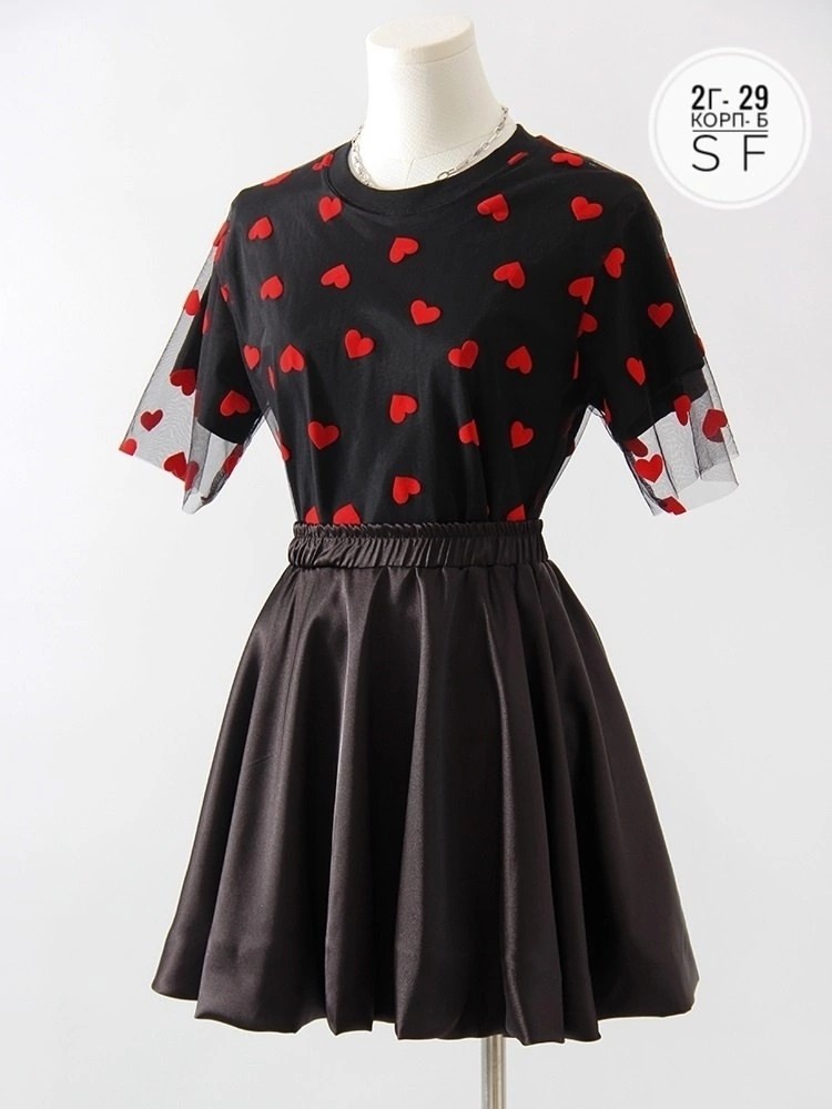 короткие футболки,женская футболка,летние женские футболки,футболка с сердечками