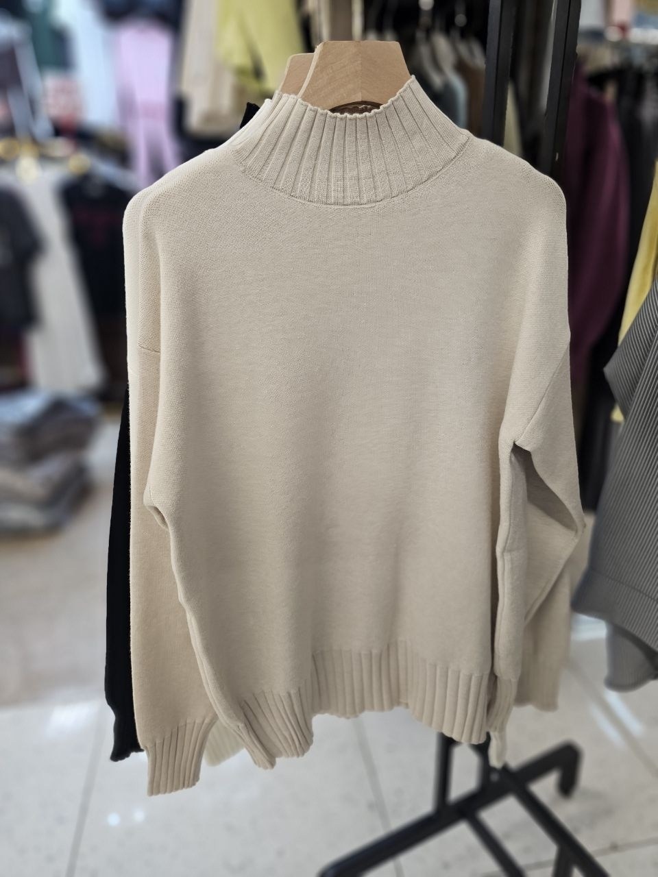 женский кашемировый свитер с высоким воротником,кашемировый свитер с высоким воротником,кашемировый свитер женский,кашемировый свитер,свитер с высоким воротником