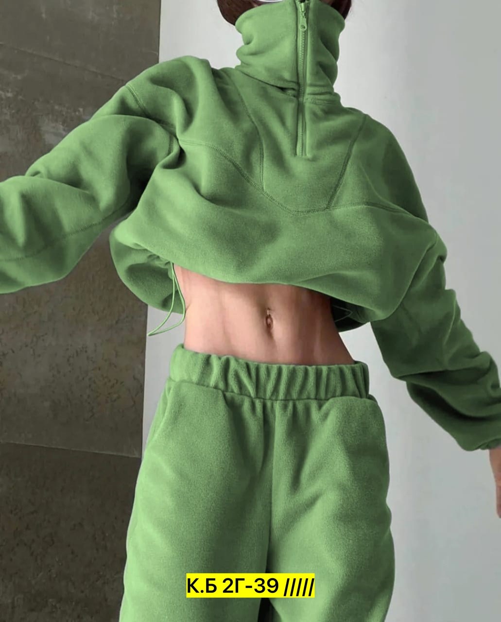 спортивные костюм,женский спортивный костюм на флисе,женский костюм на флисе,спортивные костюмы на флисе,флисовые костюмы