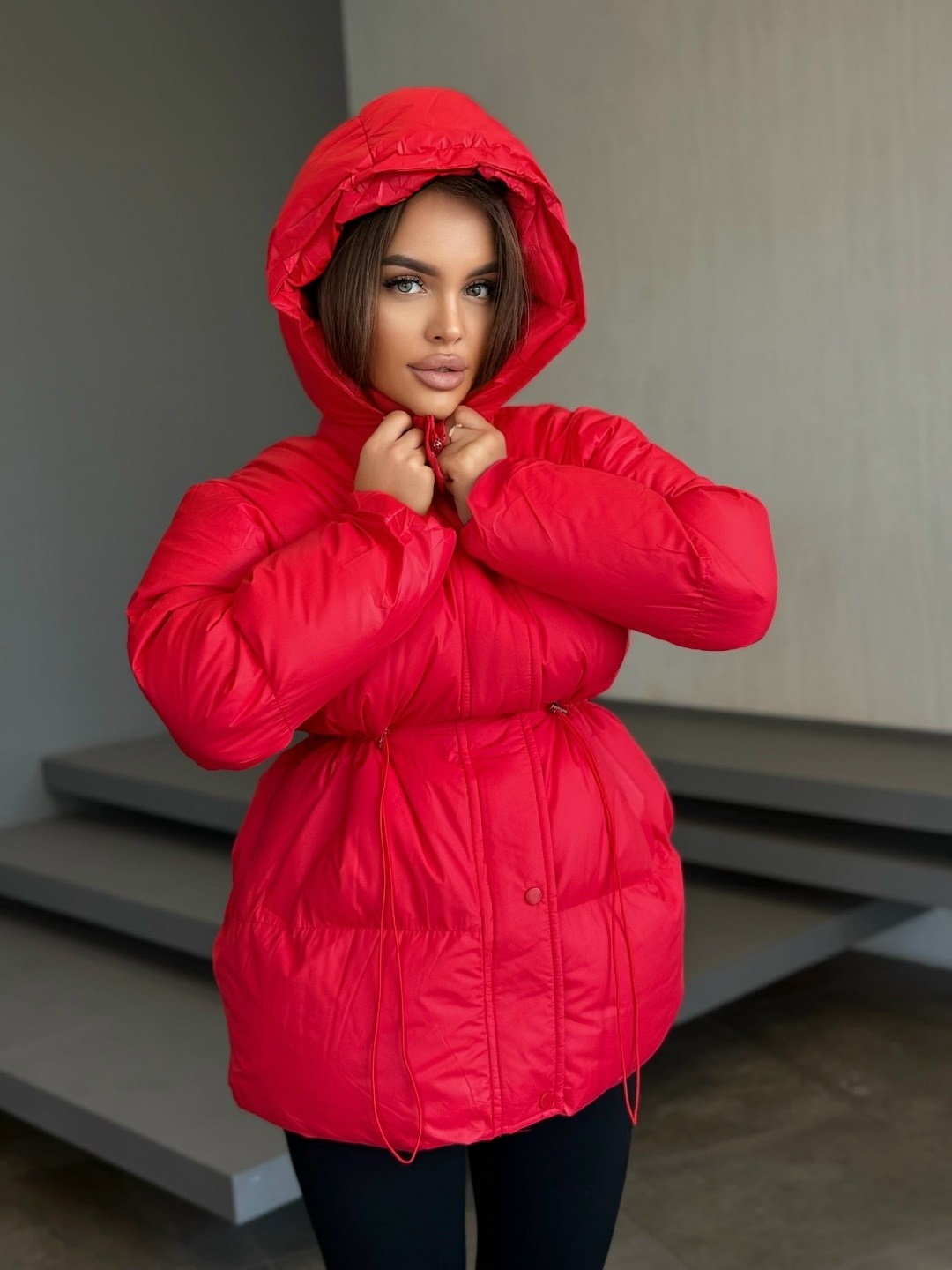 куртка женская,куртка модная,удлиненная куртка,куртка пуховик,куртка с поясом