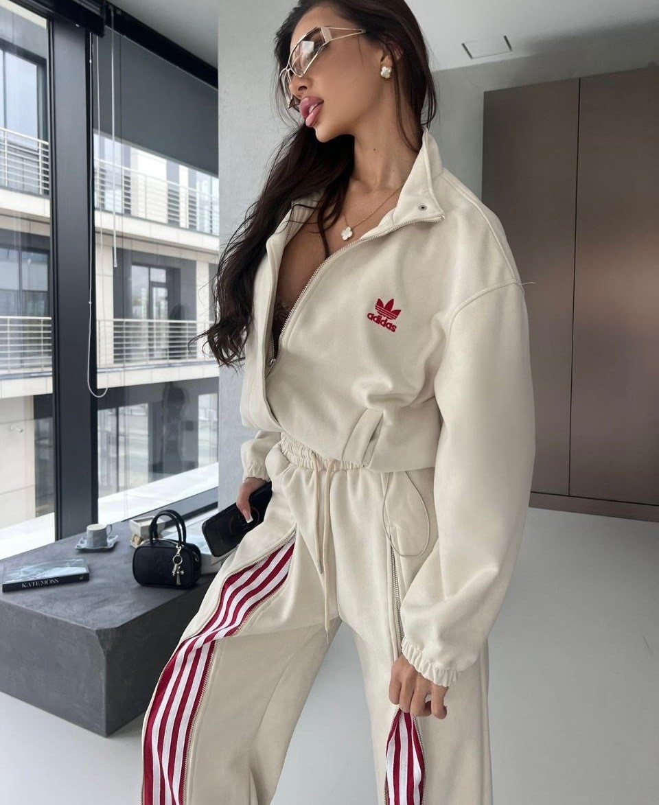 костюмы спортивные женские,спортивные костюм,стильные костюмы,костюм спортивный женские спортивные костюмы,спортивный костюм спортивные костюмы