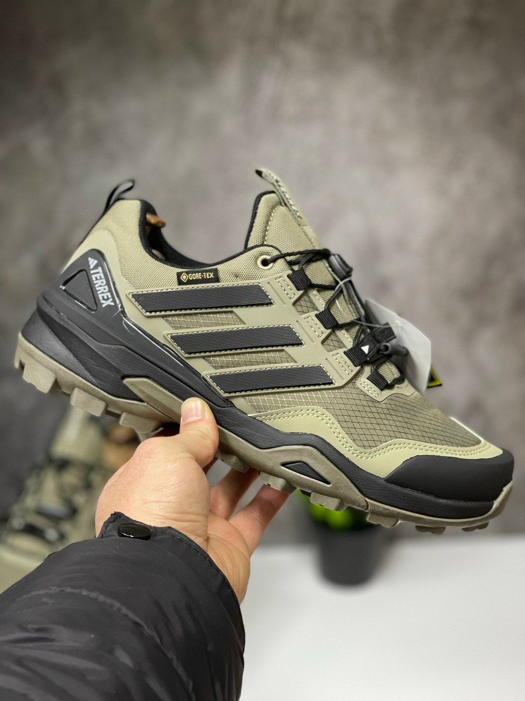 кроссовки adidas terrex,кроссовки adidas gore tex мужские модель 2025 год,кроссовки мужские adidas terrex,кроссовки adidas,adidas terrex gore tex