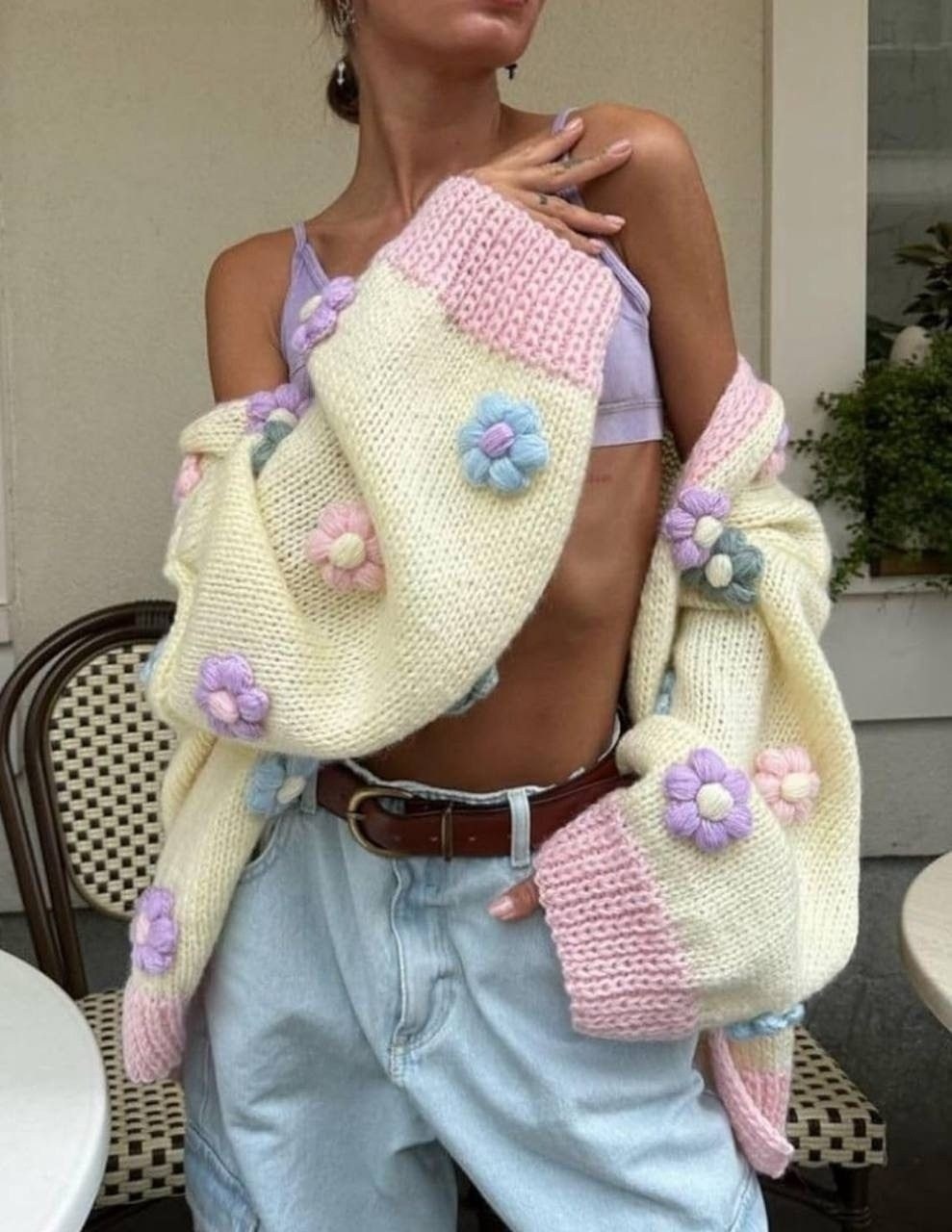 кардиган вязаный,кардиган,кардиган с объемными цветами,кофта кардиган,модные кардиганы