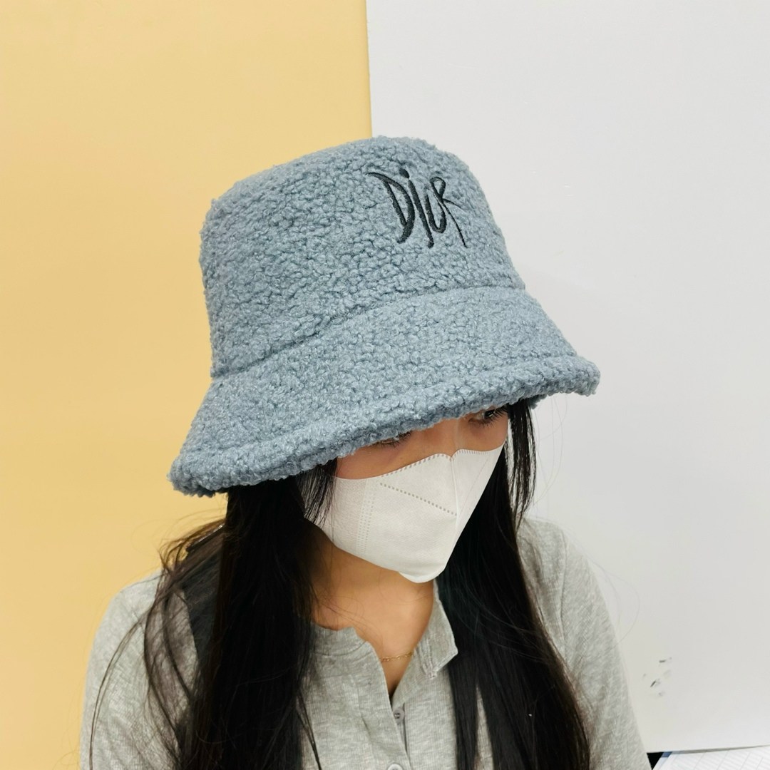 плюшевая панама,панама из искусственного меха,теплая панама,панама женская зимняя,панама зимняя