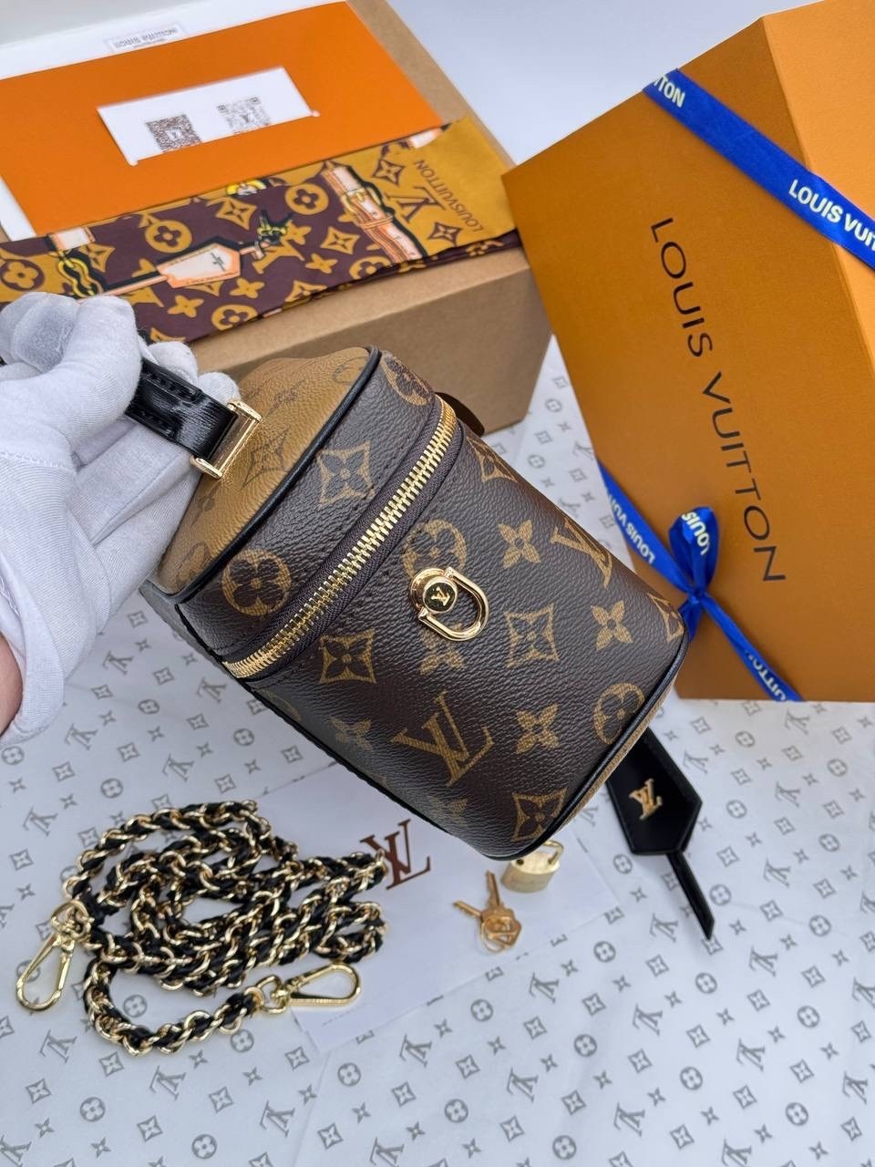 сумкa louis vuitton,louis vuitton сумка на плечо,сумки луи виттон,louis vuitton женская сумка,сумка бочонок луи виттон