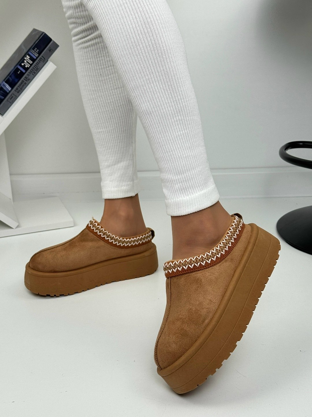 ,тапочки модные,угги женские,женская ,ugg slipper
