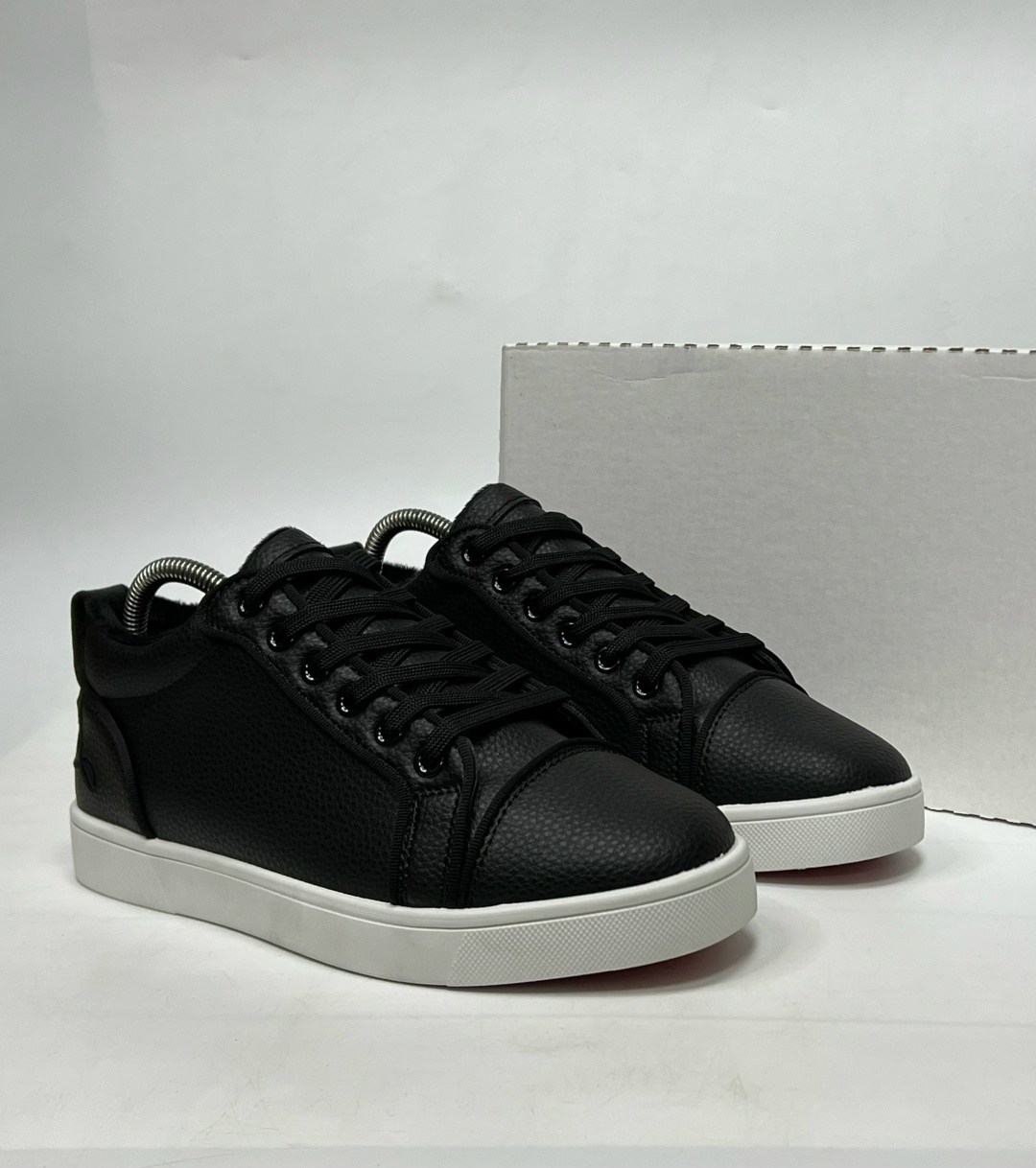 ,кеды прада черные,кеды прада мужские,низкие кроссовки,обуви