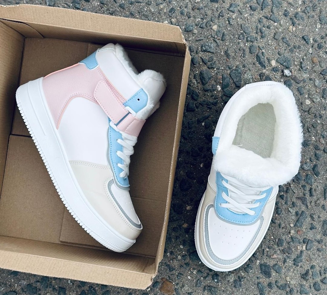 ,женские кроссовки,зимние кроссовки женские,зимние высокие кроссовки женские,кроссовки женские высокие