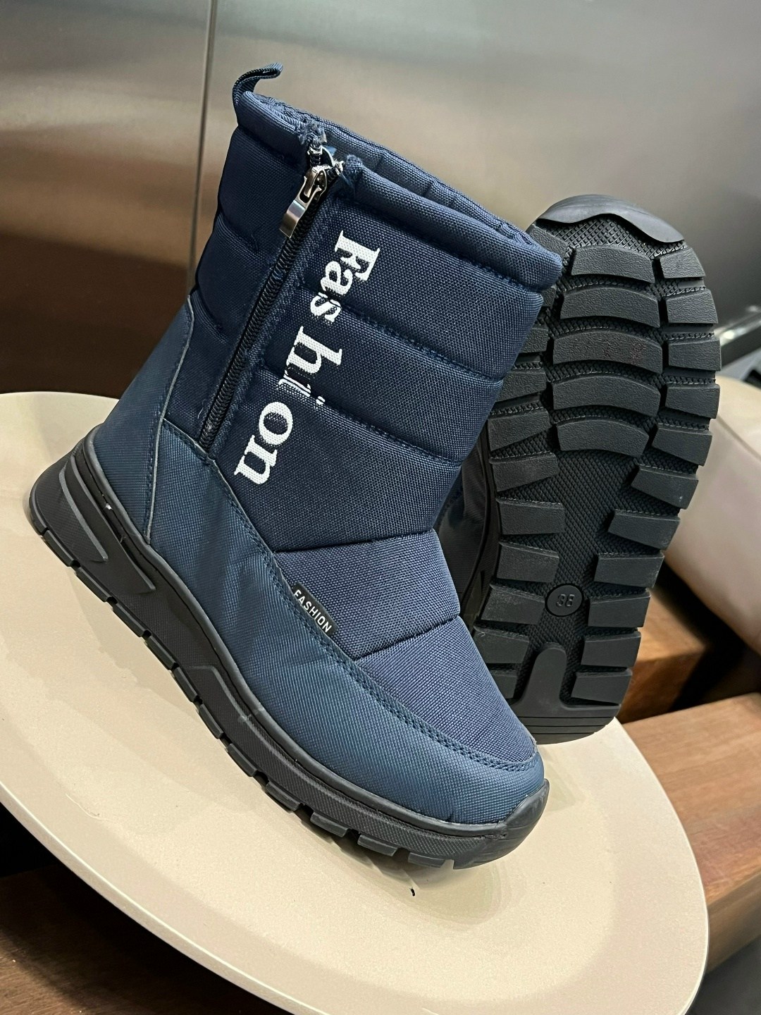 ,прада дутики женские зимние,зимние женские дутики,дутики детские зимнее,детские дутики