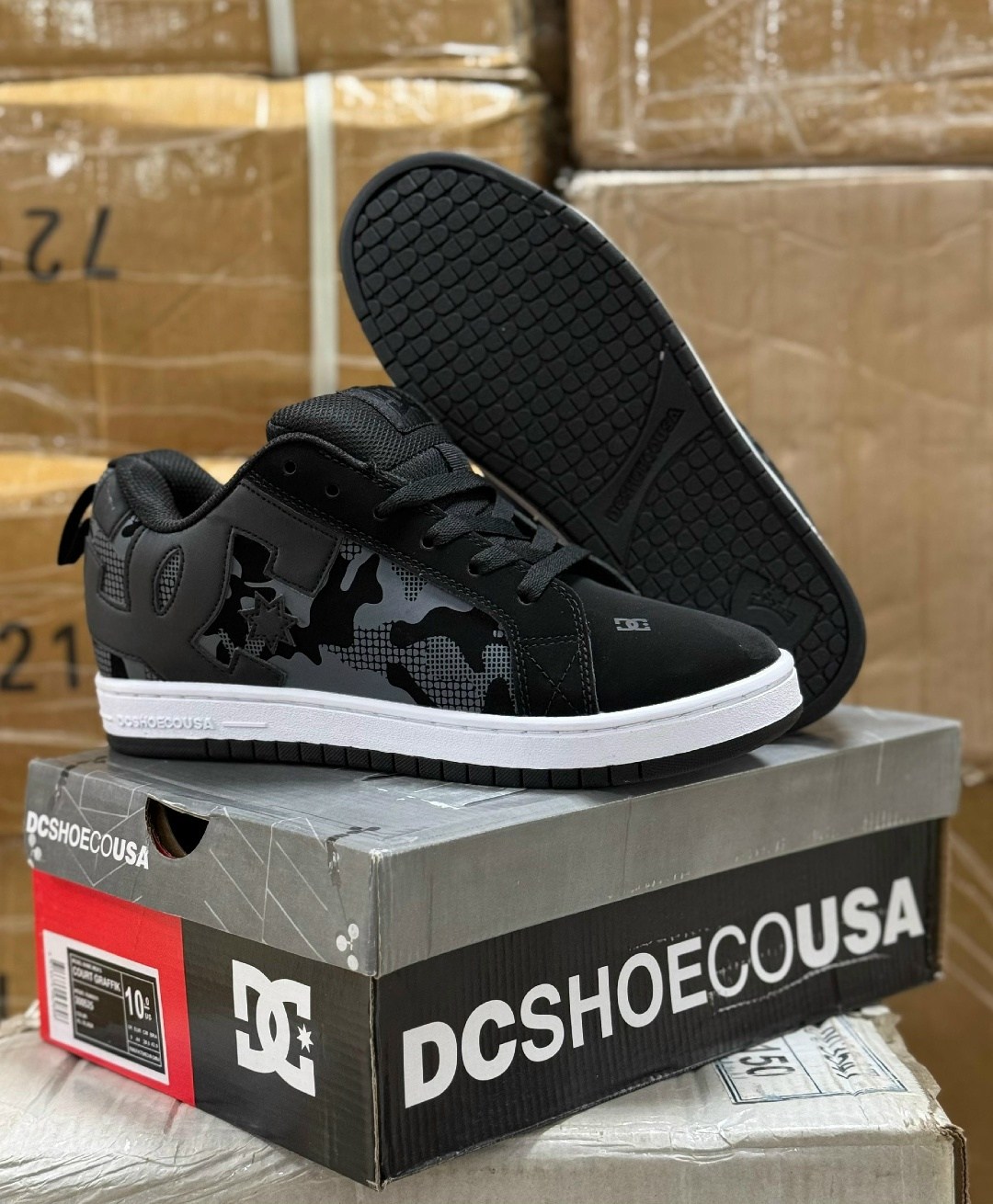 кроссовки dc shoes court graffik,кроссовки,кроссовки dc shoes,кроссовки dc court graffik,мужские и женские кроссовки