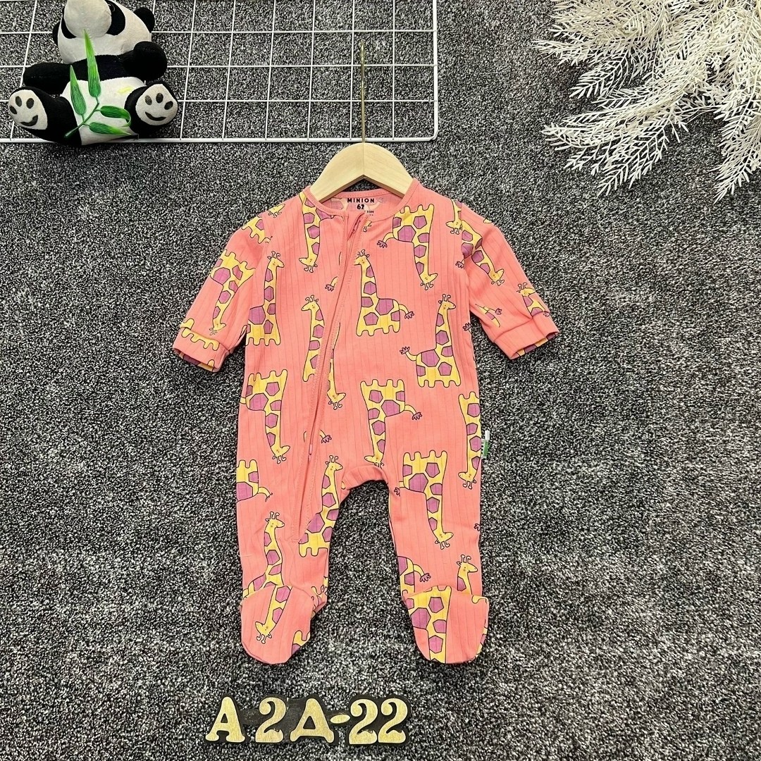 комбинезон детский,детские комбинезоны,одежда для новорожденного,комбинезон малышам,комбинезон для новорожденного