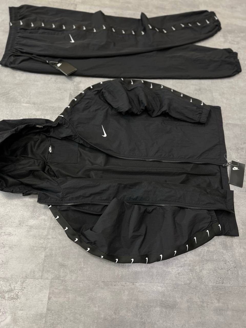 спортивные костюмы nike,спортивный костюм nike плащевка,спортивные костюмы,мужские спортивные костюмы,спортивный костюм плащевка