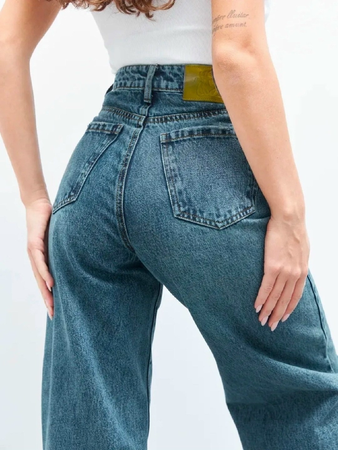 женские джинсы,джинсы брюки,прямые джинсы женские,джинсы штаны,широкие джинсы