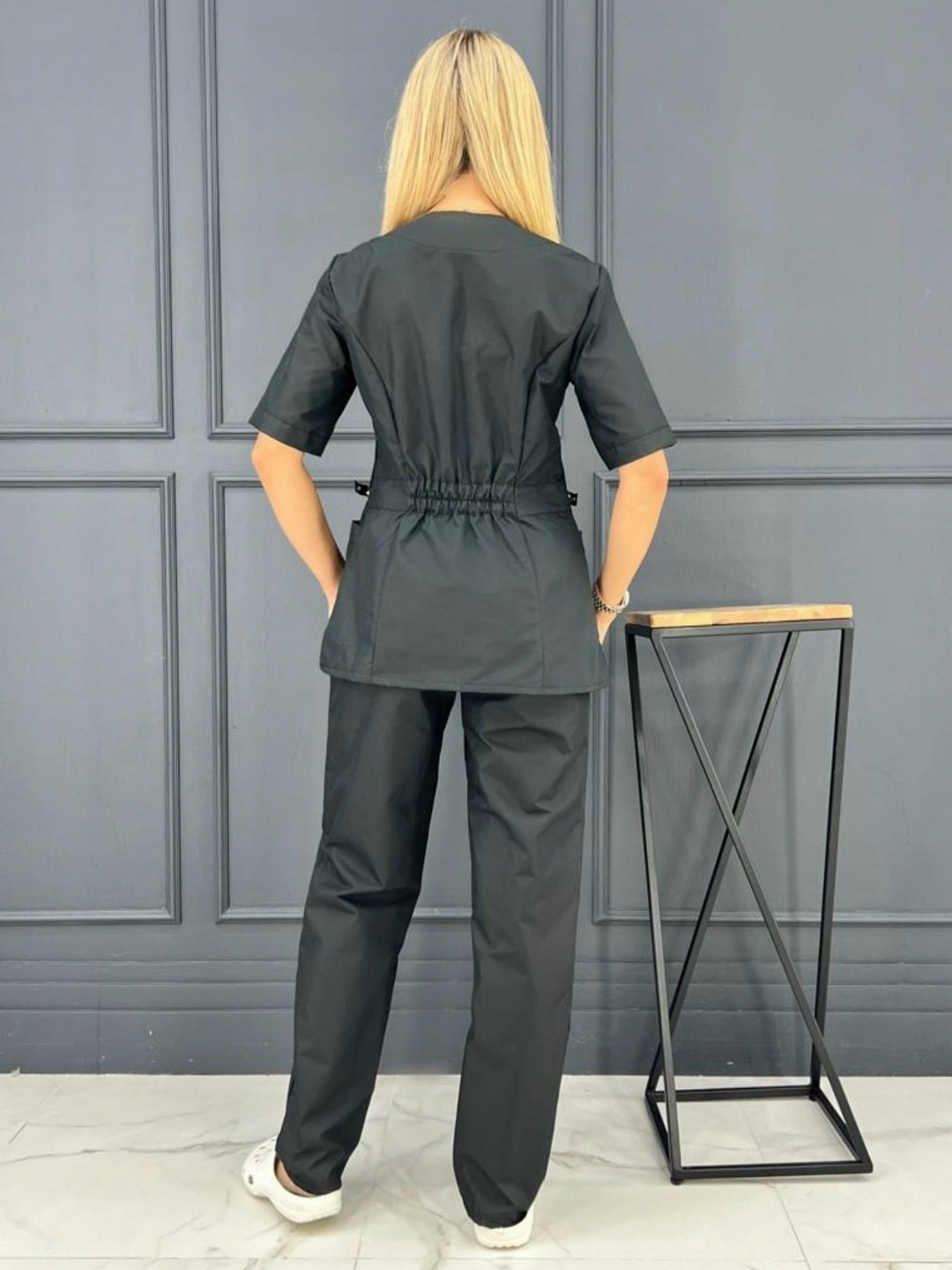 медицинские костюмы женские,медицинский костюм женский медицинская одежда,черный медицинский костюм женский,хирургический костюм женский,медицинские костюмы