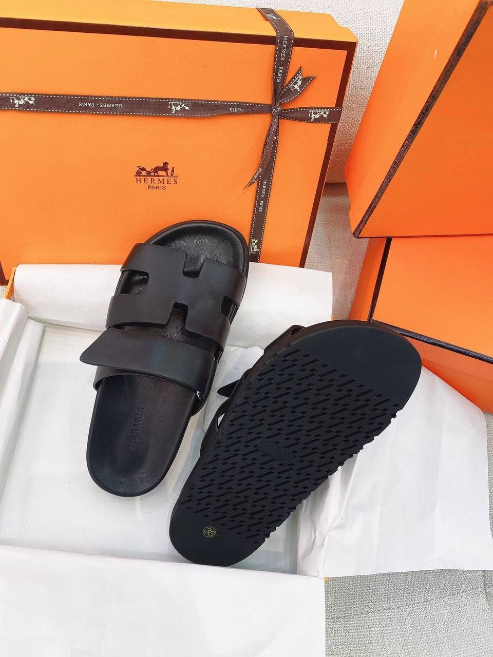 ,мужские шлепанцы,кожаные шлепанцы,сандалии эрмес сандали,шлепки мужские