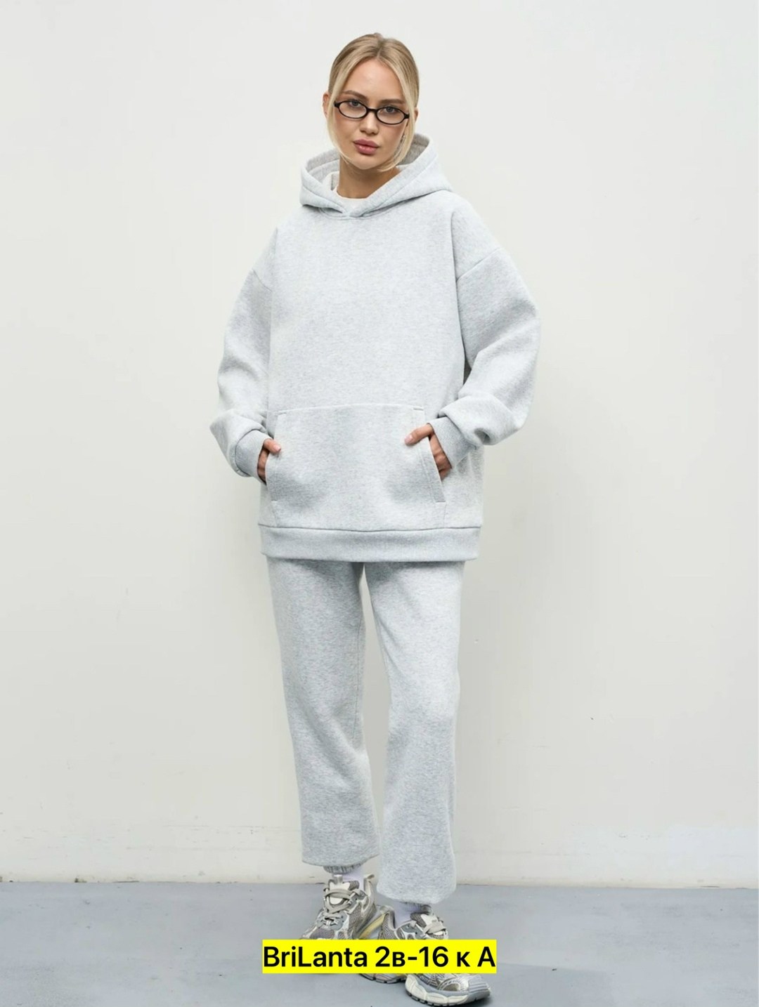 cпортивный костюм женский на флисе,женский костюм на флисе,костюм на флисе,костюмы спортивные женские,костюмы спортивные