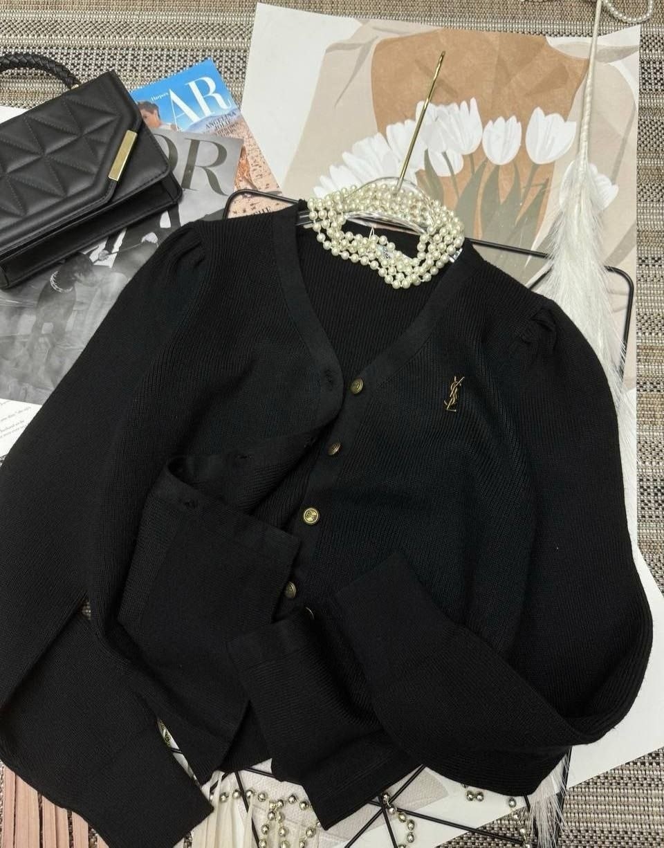 кардиган на пуговицах,женская кофта,модные кардиганы,бежевый кардиган,кардиган с брошью