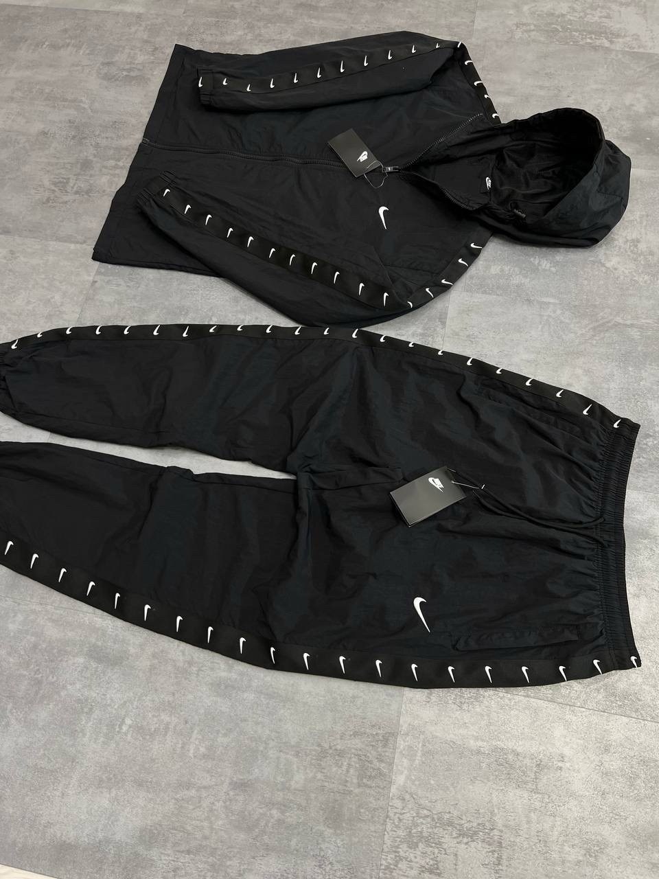 спортивные костюмы nike,спортивный костюм nike плащевка,спортивные костюмы,мужские спортивные костюмы,спортивный костюм плащевка