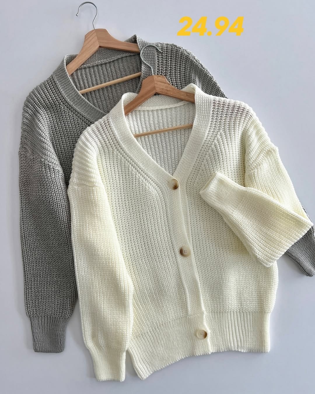 комплект вязаный,вязаные шарфы,вязаный трикотаж,кардиган детский,шарф на пуговицах