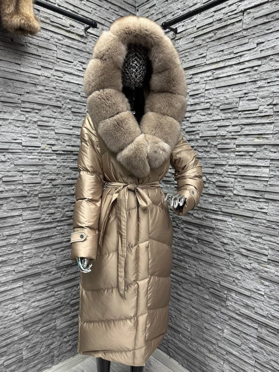 стильные пуховики,пуховики с мехом,длинный пуховик,пуховик,женские пуховики