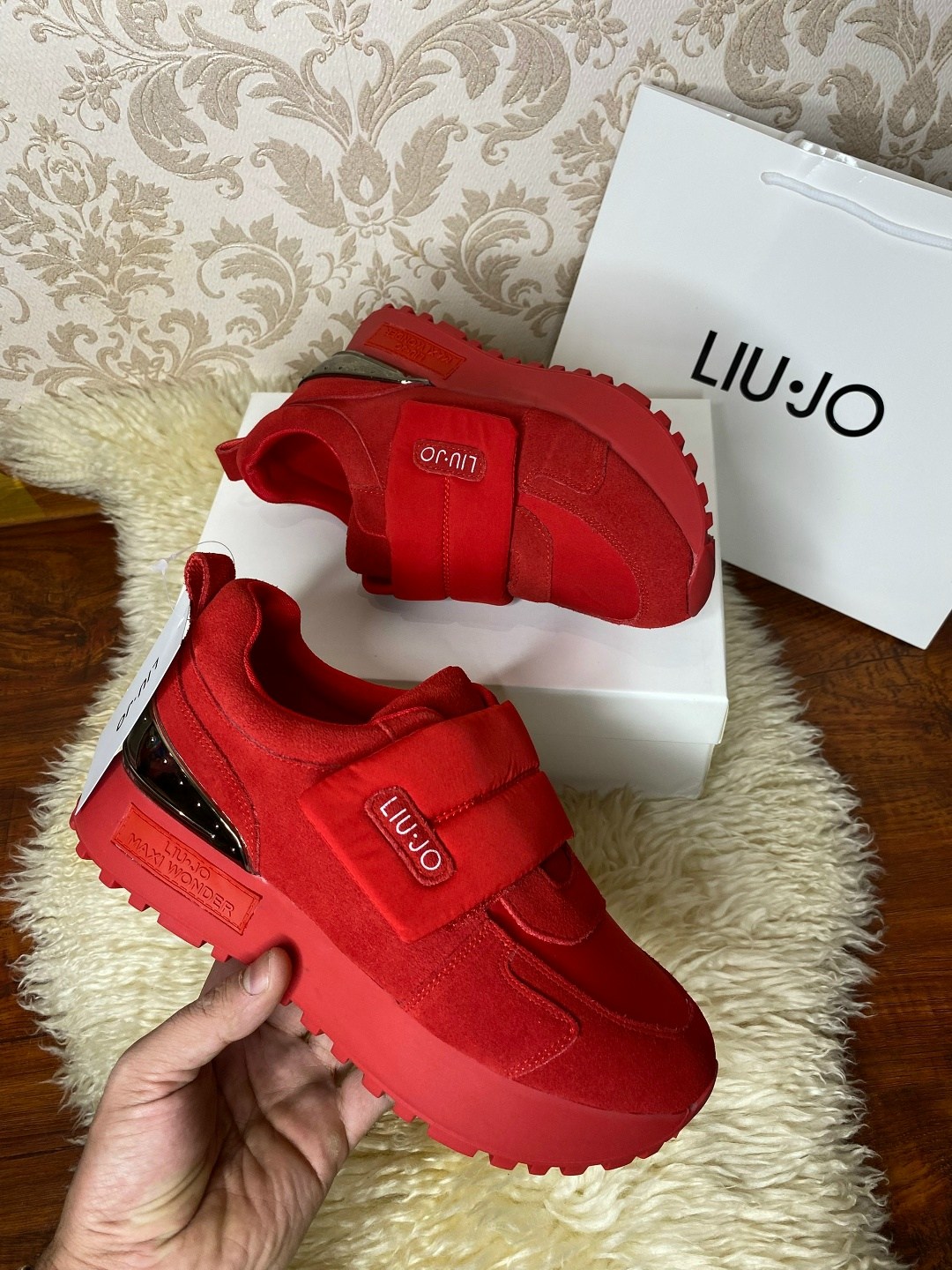 ,кроссовки женскиe,кроссовки liu jo, женская кроссовки,красные кроссовки