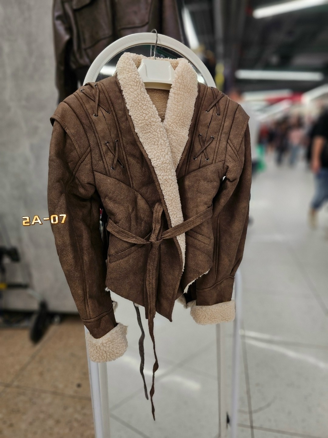 дубленка женская,стильная дубленка,укороченная дубленка,дубленка женская зимняя,комбинированная куртка