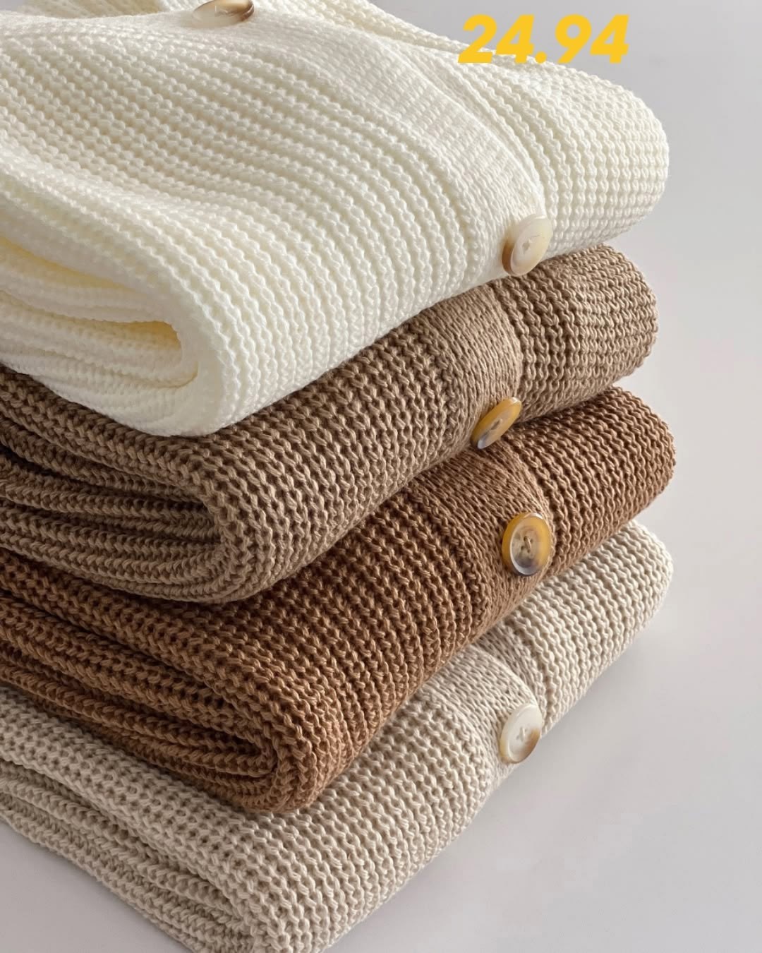 комплект вязаный,вязаные шарфы,вязаный трикотаж,кардиган детский,шарф на пуговицах