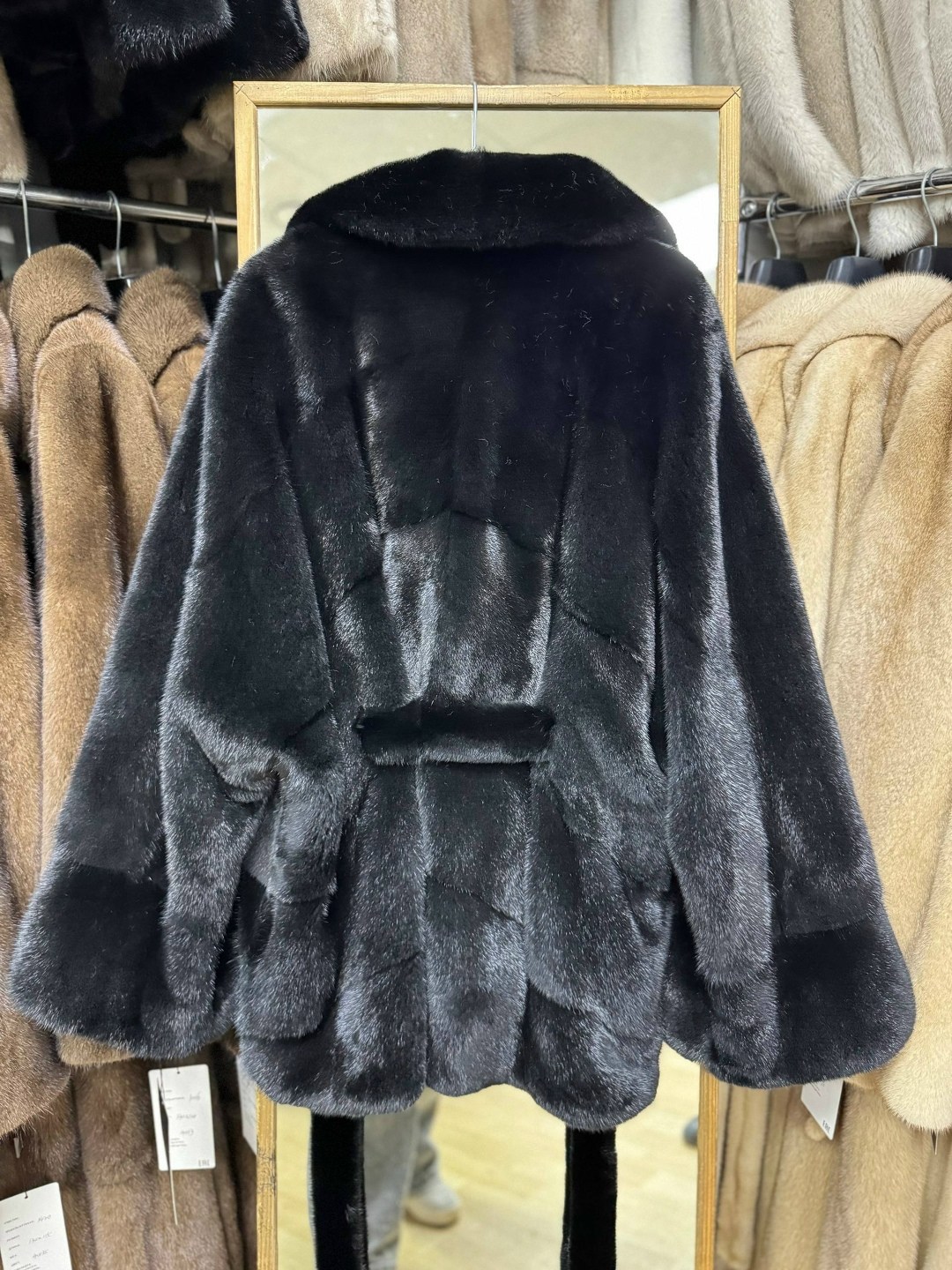 шуба норковая,шуба норка,норковая шуба летучая мышь,шуба норковая с капюшоном,черная норковая шуба