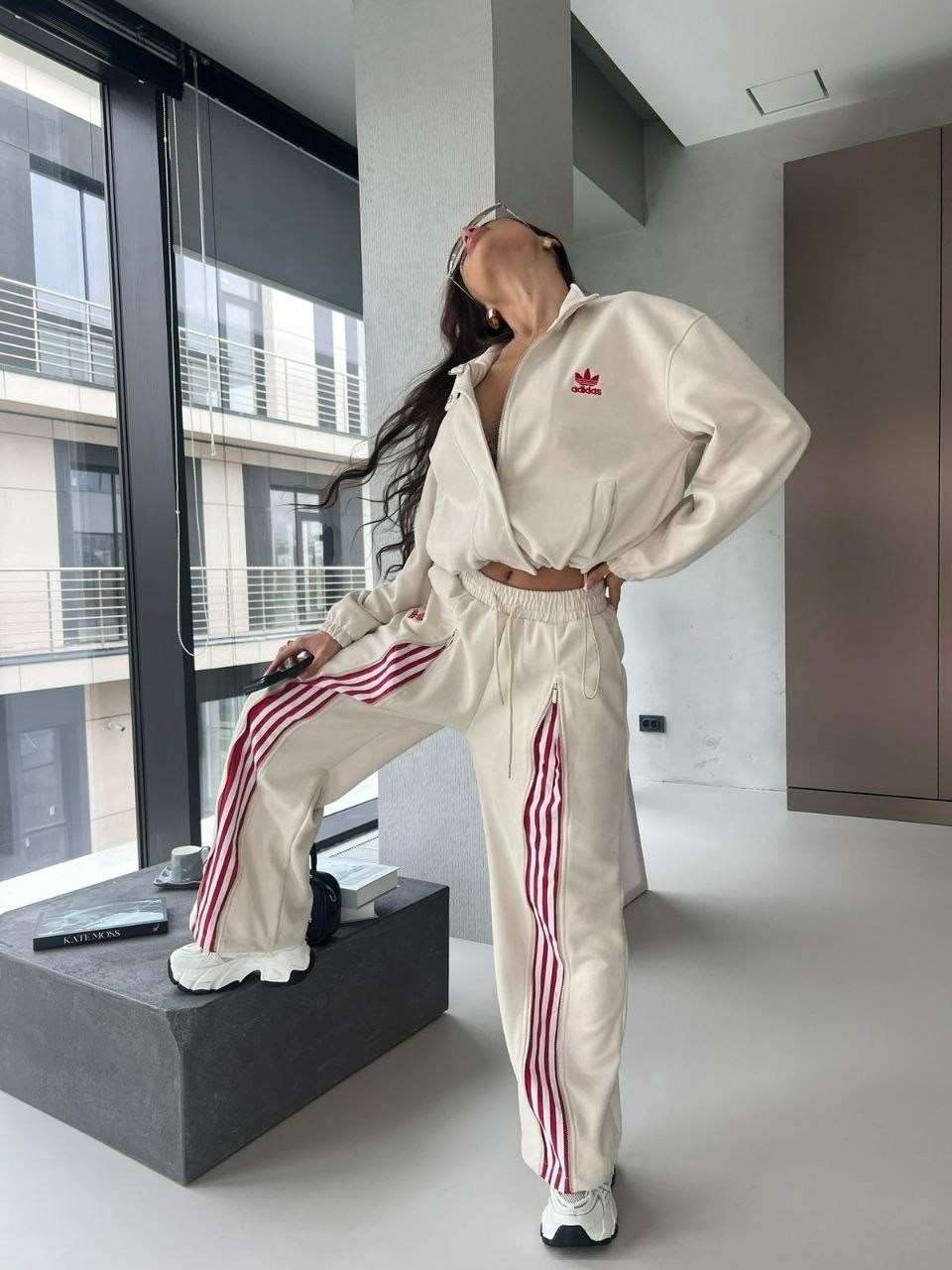 костюмы спортивные женские,стильные костюмы,спортивные костюм,женские костюмы,стильные женские костюмы