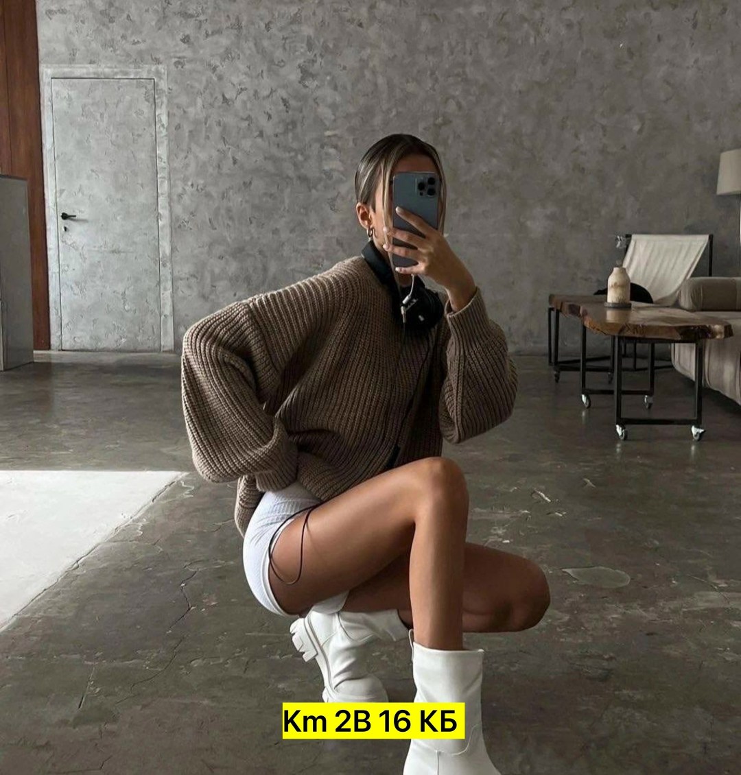 теплый свитер вязаный оверсайз,свитер удлиненная,модные свитера,свитер с объемными рукавами,свитер